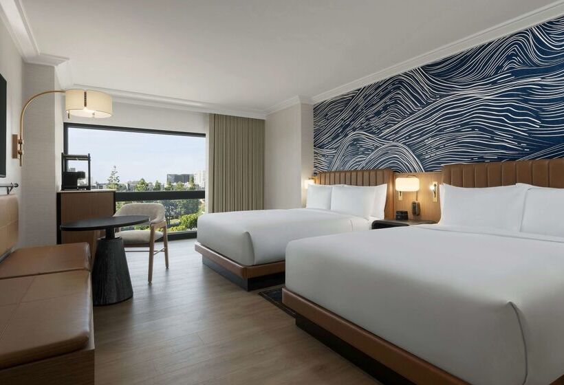 هتل Hyatt Regency Irvine