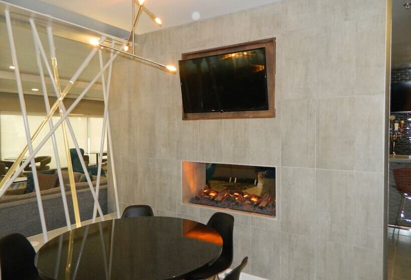 酒店 Indigo Harrisburg   Hershey, An Ihg