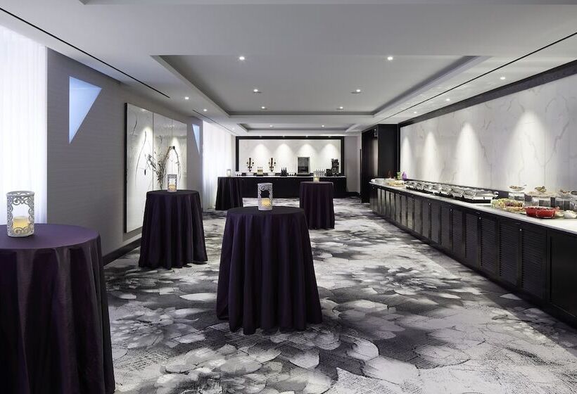هتل Intercontinental Montreal, An Ihg