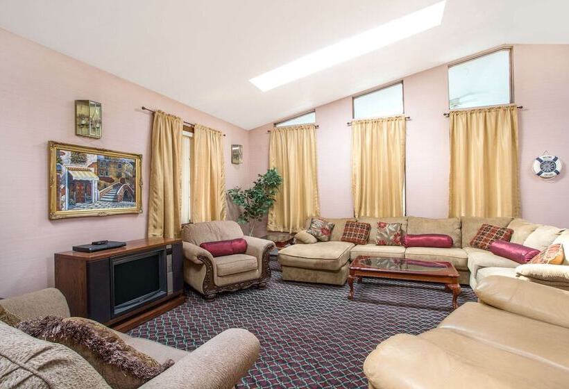 ホテル Knights Inn Endwell