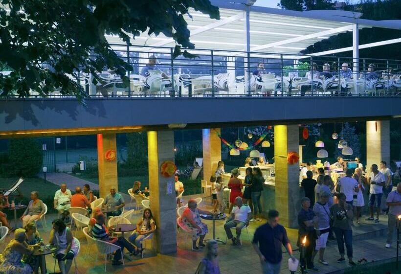 Kristal Hotel   All Inclusive