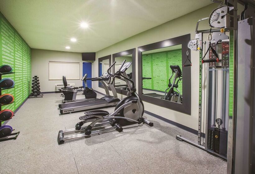 فندق La Quinta Inn By Wyndham Indianapolis North At Pyramids