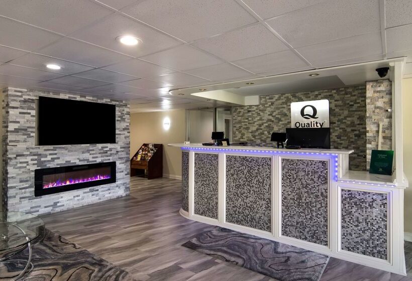 فندق Quality Inn Aurora  Naperville Area