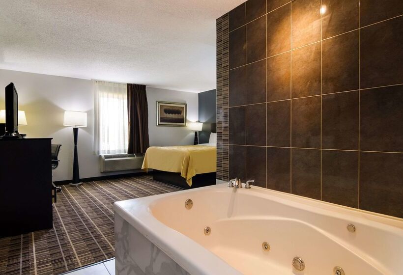 فندق Quality Inn Aurora  Naperville Area