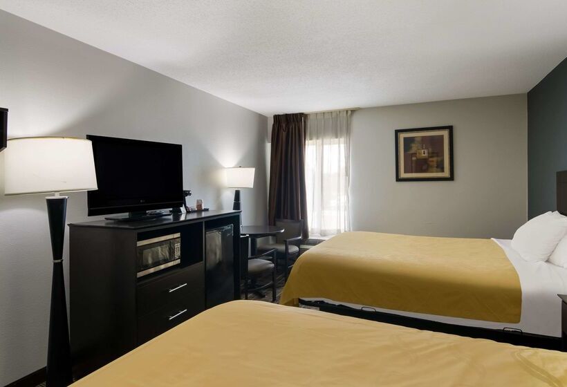 فندق Quality Inn Aurora  Naperville Area