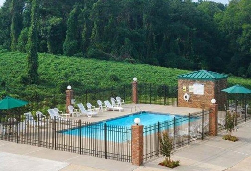 فندق Quality Inn Dahlonega Near University