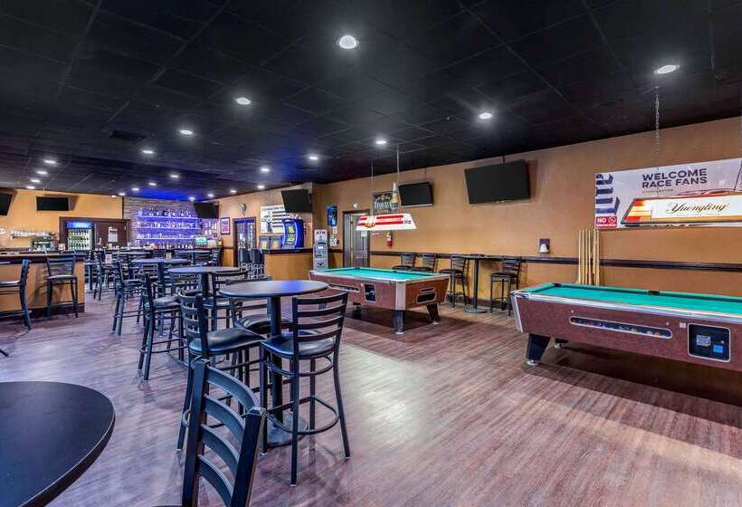 Отель Quality Inn Forsyth Near Ga Public Safety Training Center