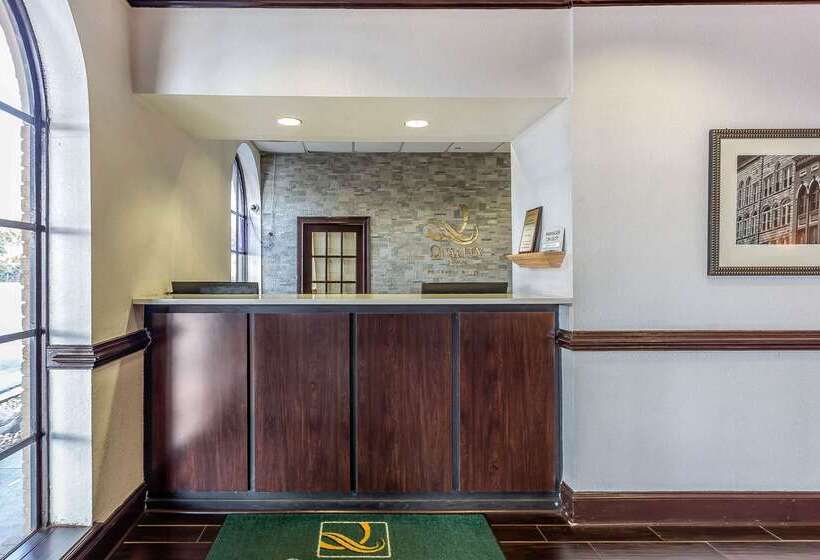 Отель Quality Inn Forsyth Near Ga Public Safety Training Center