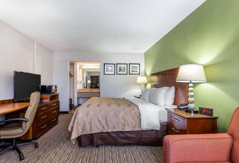 Отель Quality Inn Forsyth Near Ga Public Safety Training Center