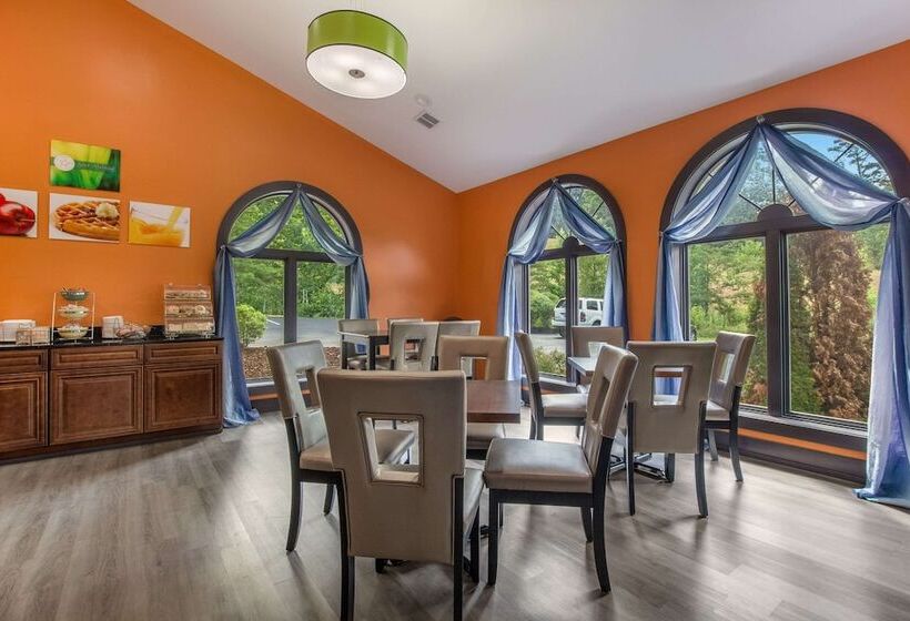 Отель Quality Inn