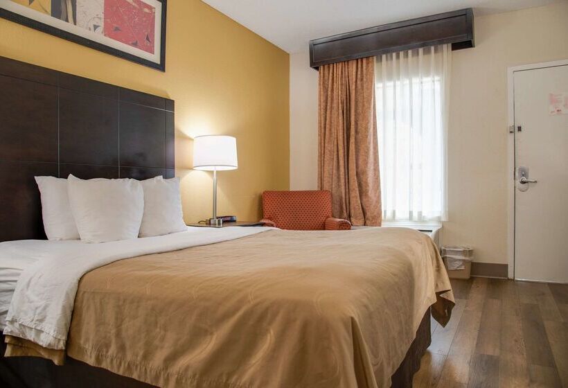 Отель Quality Inn & Suites Aiken
