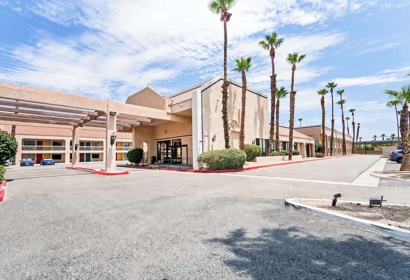 فندق Signature Inn Indio I 10