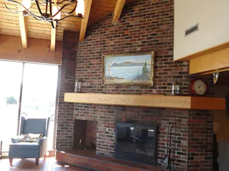 هتل Travelodge By Wyndham Thunder Bay On