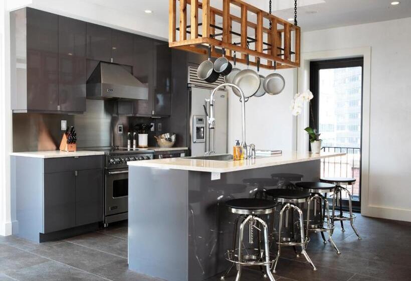 هتل Tuscany By Luxurban