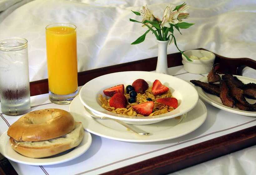 منتجع Doubletree By Hilton Atlantic Beach Oceanfront