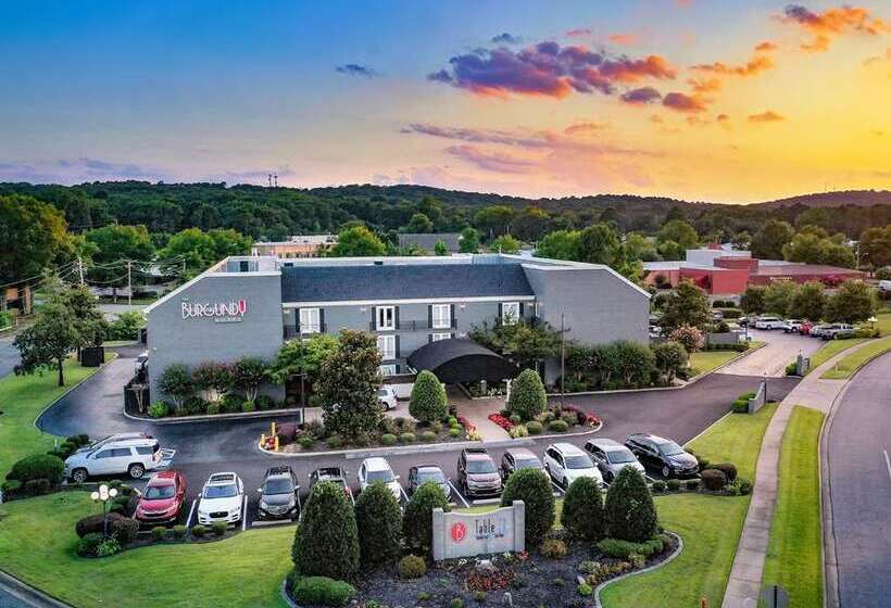 The Burgundy Hotel, Tapestry Collection By Hilton