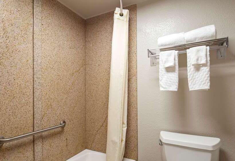 هتل Best Western Center Inn