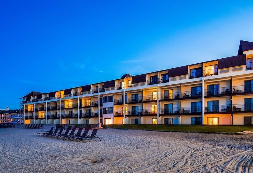 هتل Best Western Plus Dockside Waterfront Inn