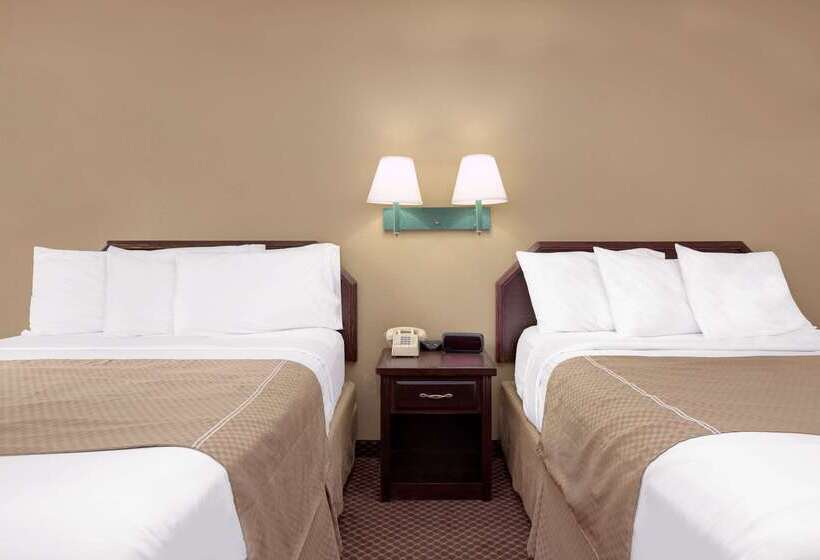 هتل Days Inn By Wyndham Macon I475