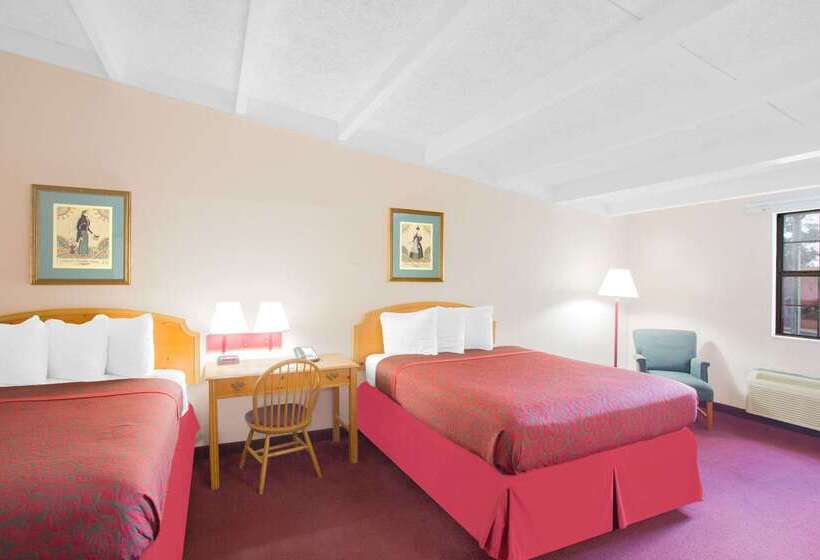 فندق Days Inn By Wyndham Tallahassee University Center