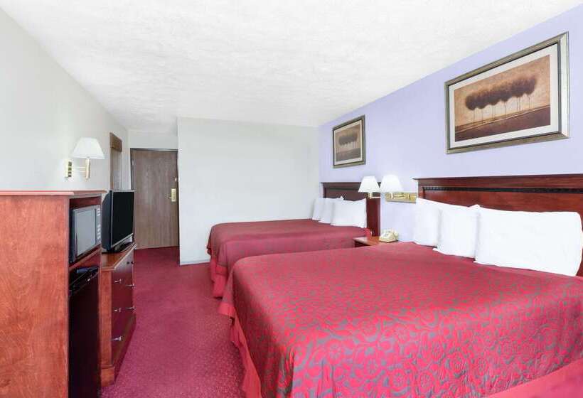 酒店 Days Inn By Wyndham Warrensburg