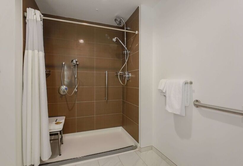 בית מלון כפרי Doubletree Suites By Hilton  Sacramento – Rancho Cordova