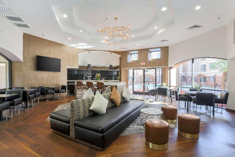 בית מלון כפרי Doubletree Suites By Hilton  Sacramento – Rancho Cordova