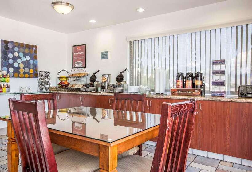 호텔 Days Inn By Wyndham Ridgecrest Near China Lake Naval Station
