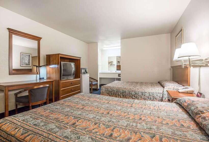 호텔 Days Inn By Wyndham Ridgecrest Near China Lake Naval Station