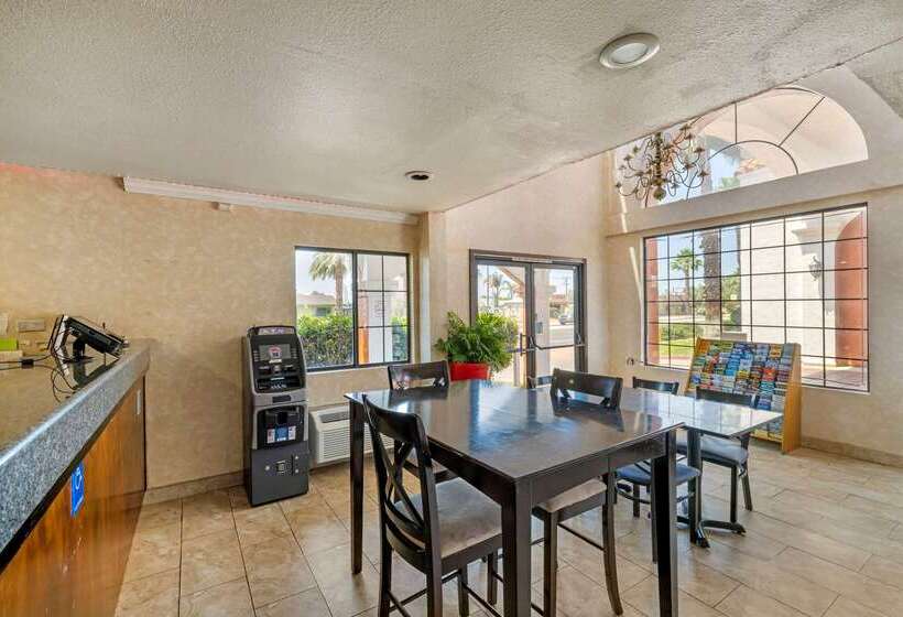 호텔 Econo Lodge Moreno Valley