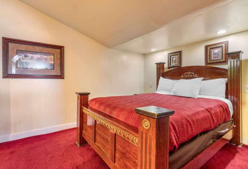 בית מלון כפרי Econo Lodge Wichita Falls Downtown