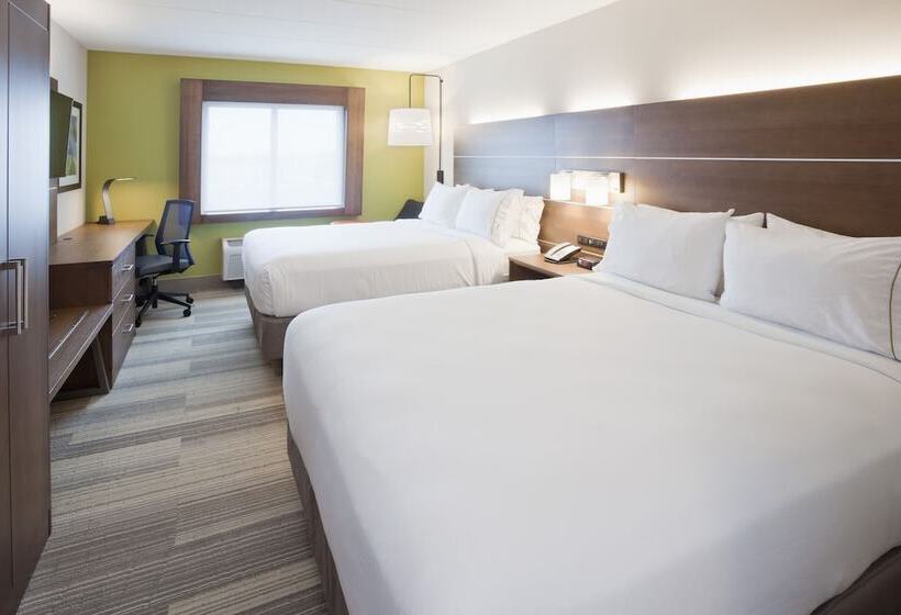 Отель Holiday Inn Express Roseville St. Paul, An Ihg
