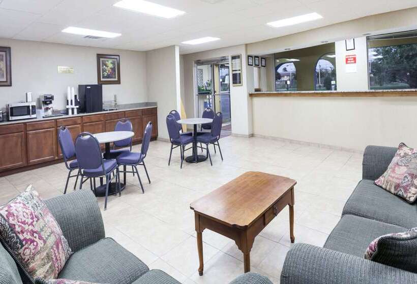 فندق Knights Inn Murfreesboro