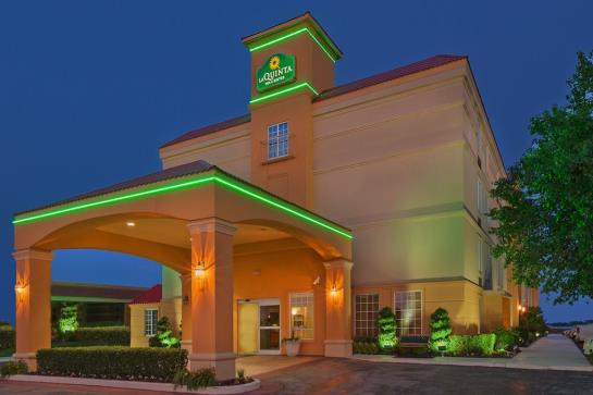 ホテル La Quinta Inn & Suites Tulsa Central