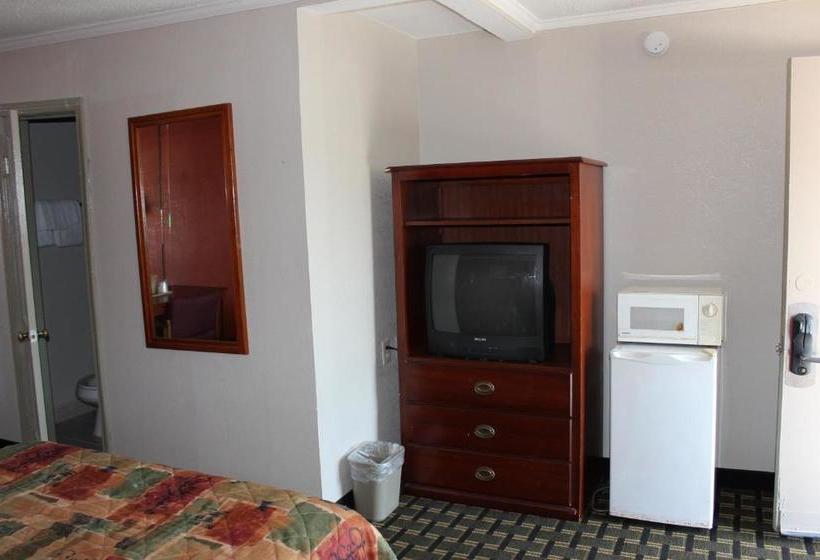 فندق Potomac Inn