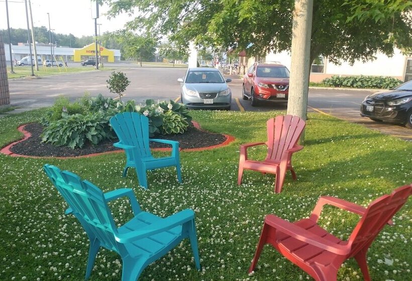 酒店 Riviera Inn And Suites 1000 Islands