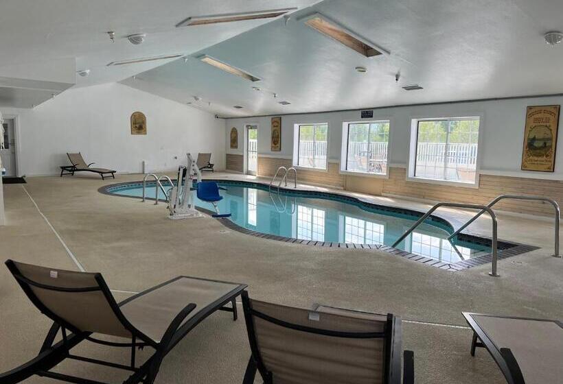 호텔 Quality Inn & Suites Red Wing
