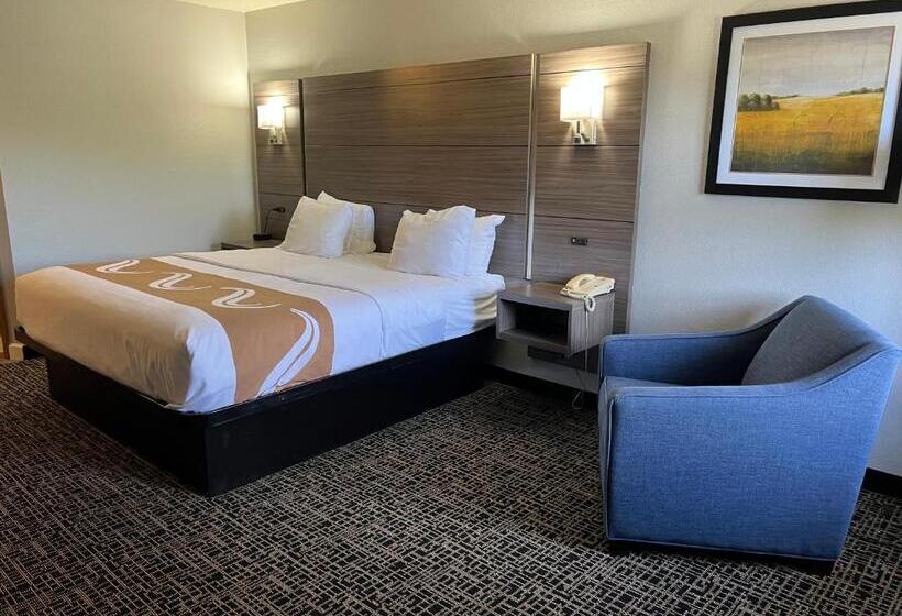 호텔 Quality Inn & Suites Red Wing