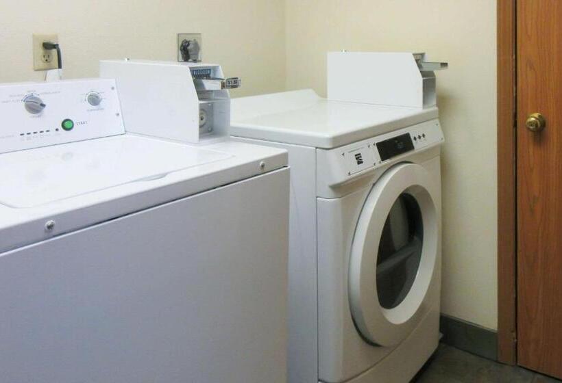 호텔 Quality Inn & Suites Red Wing