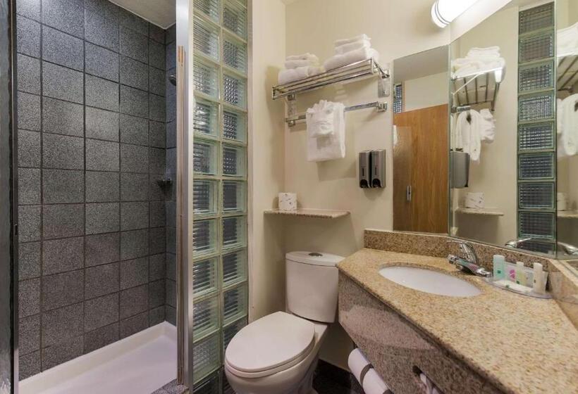 호텔 Quality Inn & Suites Red Wing