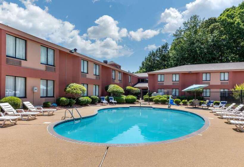 هتل Rodeway Inn Tuscaloosa Near University