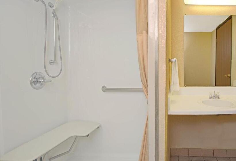 Отель Super 8 By Wyndham Wheat Ridge/denver West