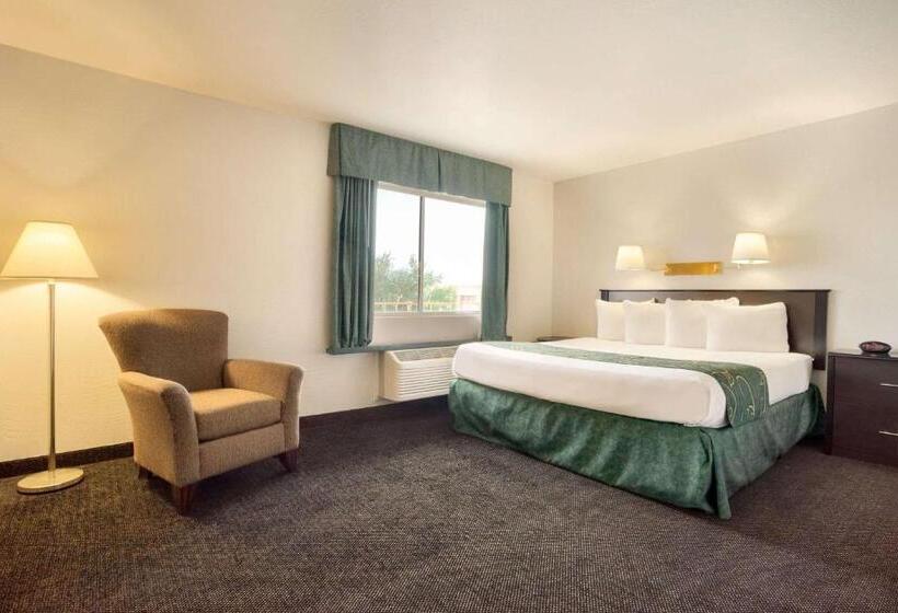 فندق Travelodge By Wyndham Winslow