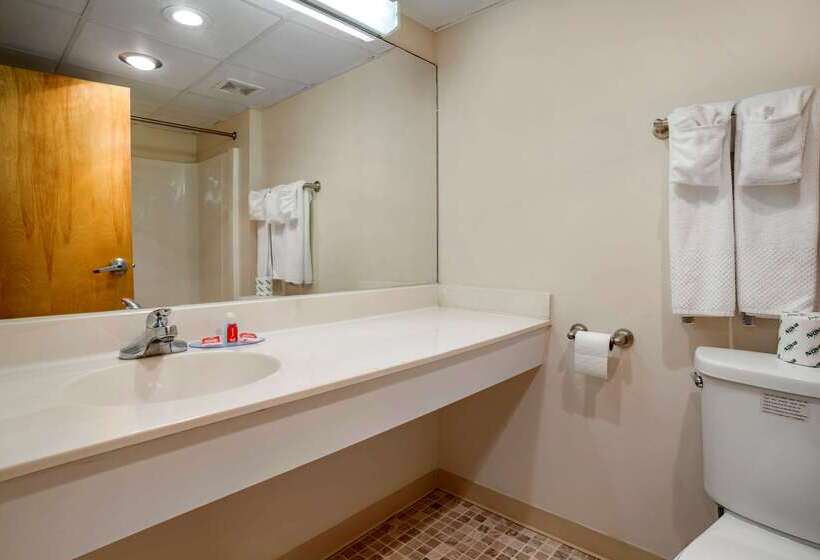 منتجع Econo Lodge Inn & Suites Rehoboth Beach