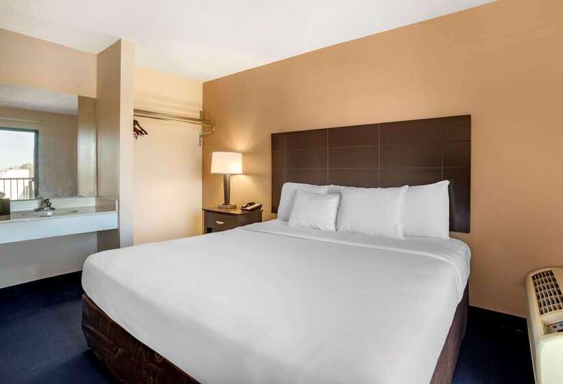 منتجع Econo Lodge Inn & Suites Rehoboth Beach