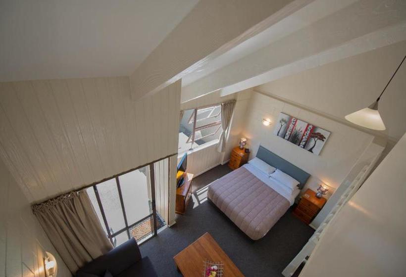 هتل Howick Motor Lodge