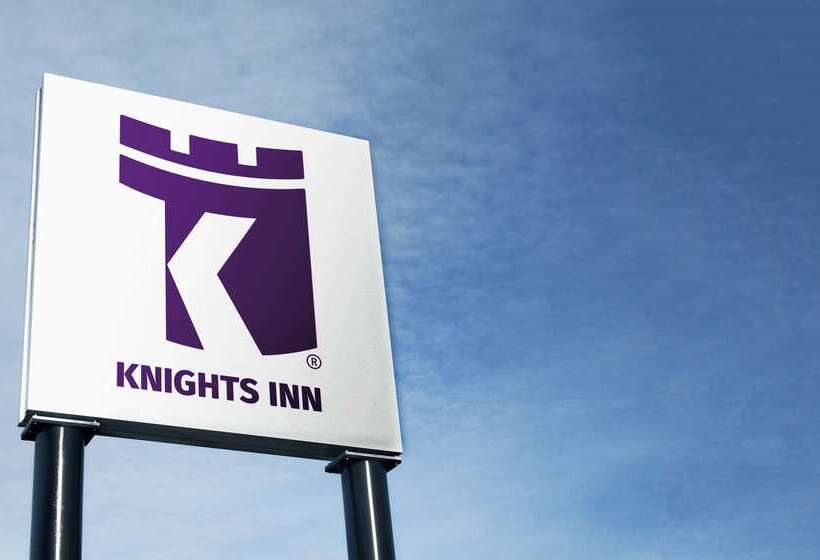 فندق Knights Inn Colonial Fireside Inn