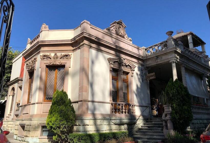 هتل La Casona Del Llano