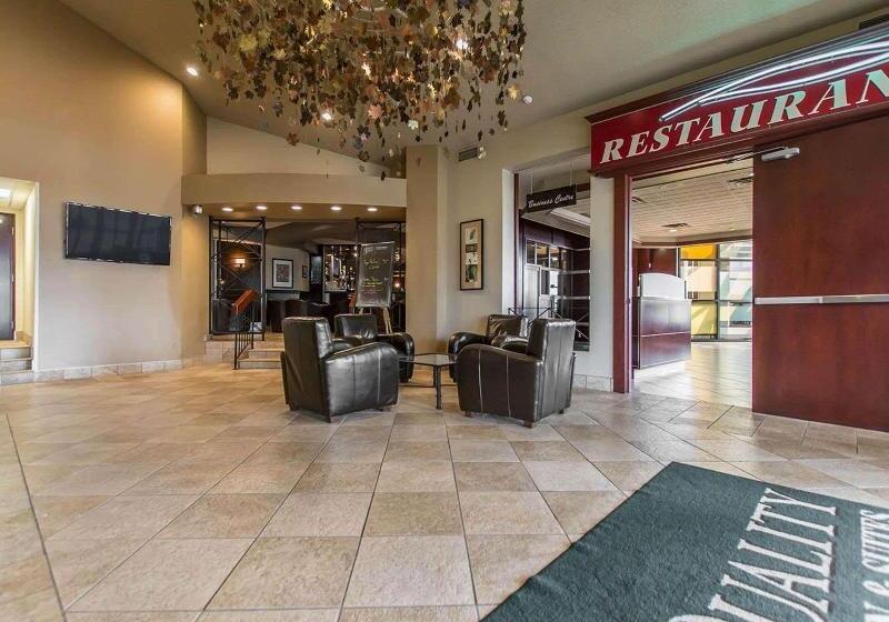 هتل Quality Inn & Suites Bay Front
