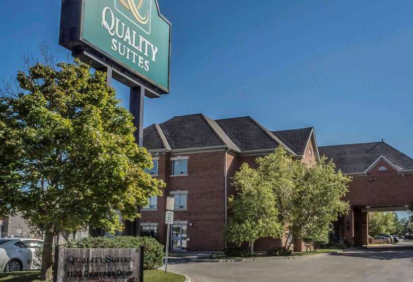 هتل Comfort Suites